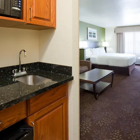 Holiday Inn Express & Suites Aberdeen By Ihg-2
