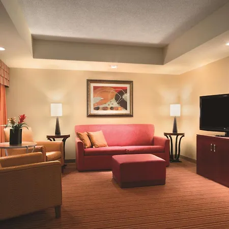 Embassy Suites By Hilton Norman Hotel & Conference Center-3