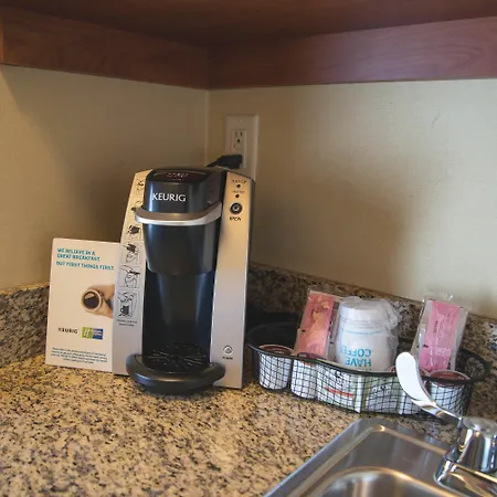 Holiday Inn Express Hotel & Suites Loveland By Ihg-2