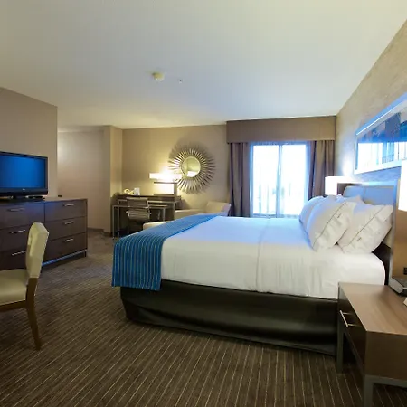 Holiday Inn Express Fargo - West Acres By Ihg-2