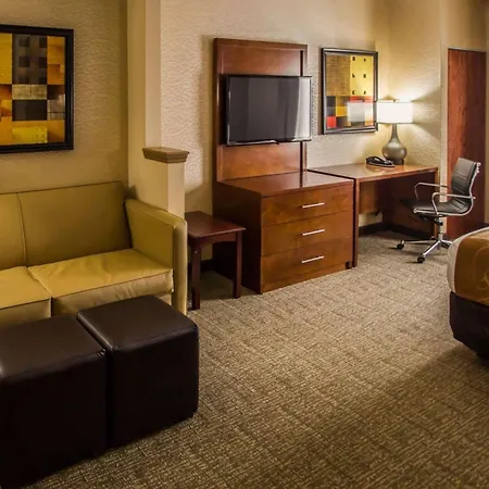 Quality Suites Nyc Gateway-3