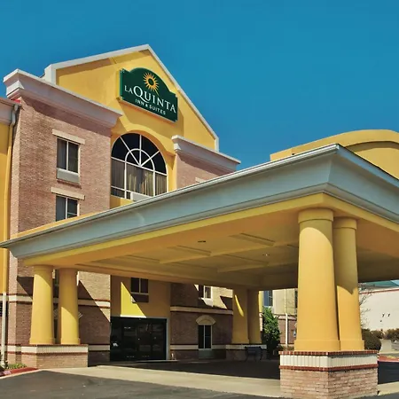 La Quinta By Wyndham Hot Springs-2