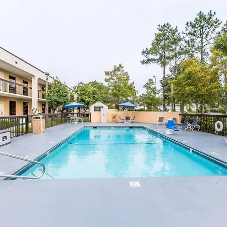 Quality Inn At The Mall - Valdosta-2