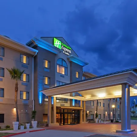 Holiday Inn Express & Suites - Laredo-Event Center Area By Ihg-2