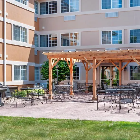 Mainstay Suites Dubuque At Hwy 20-2