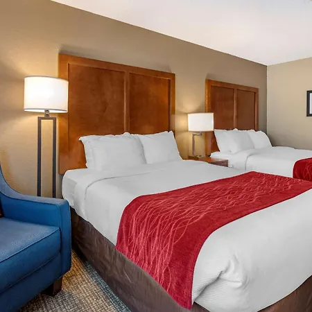Comfort Inn La Porte-3