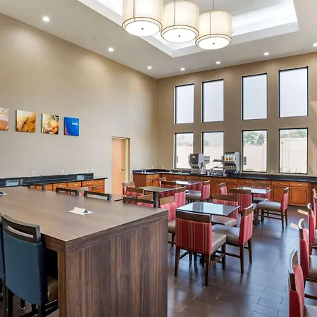 Comfort Suites Hagerstown Southeast-2