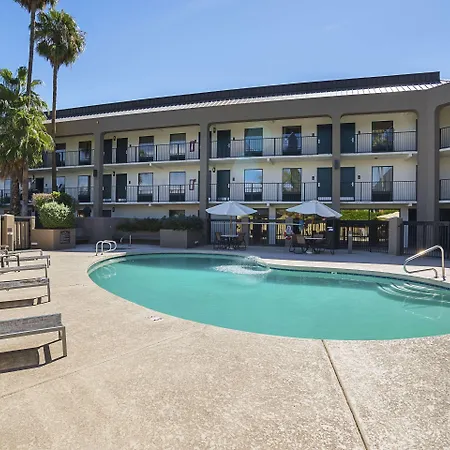Quality Inn Phoenix North I-17-3