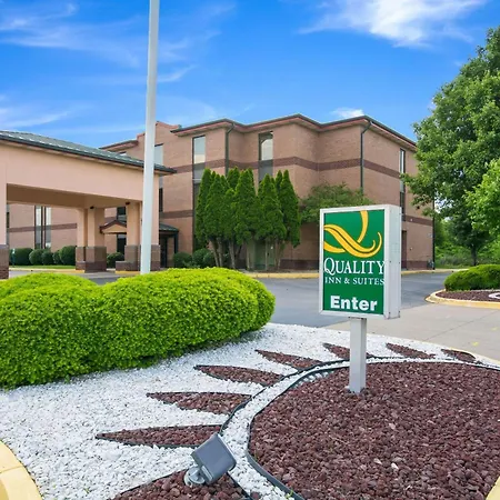 Quality Inn & Suites Sellersburg - Louisville Area-2