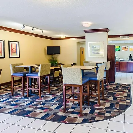 Quality Inn Lynchburg Near University-3