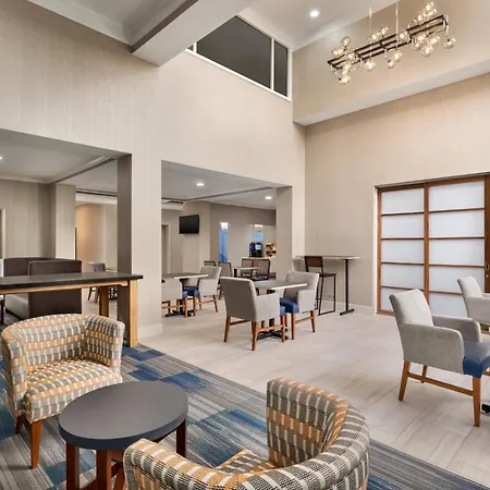 Holiday Inn Express & Suites Auburn - University Area By Ihg-3