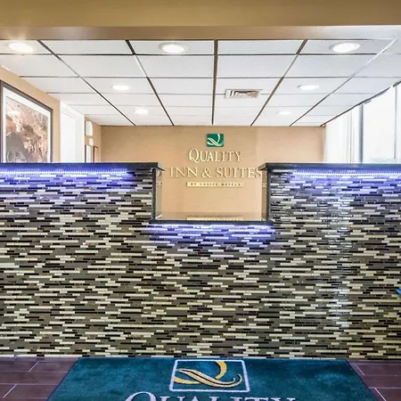 Quality Inn & Suites Horse Cave - Cave City-2