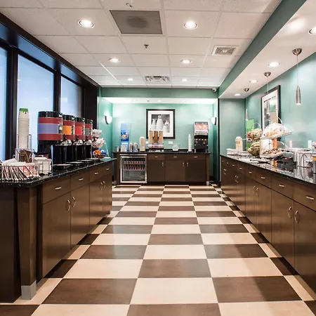 Hampton Inn & Suites Toledo/Westgate-2