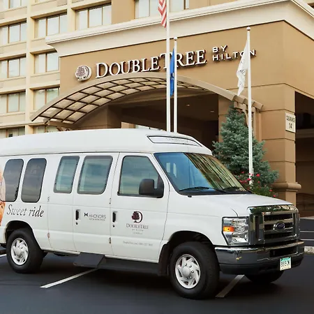 Doubletree By Hilton Norwalk-2