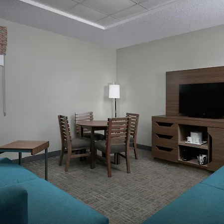 Hampton Inn Juno Beach-3