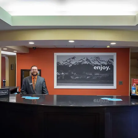 Hampton Inn Hazleton-2