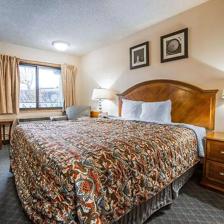 Rodeway Inn Baker City-3