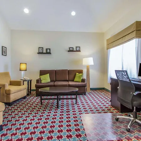 Rodeway Inn-2