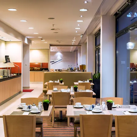 Mercure Hotel Mannheim am Friedensplatz-3