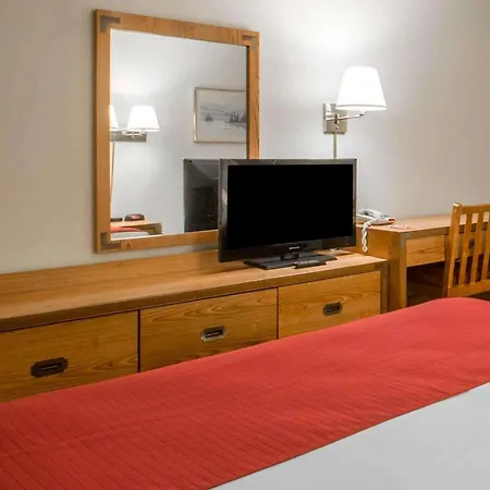 Rodeway Inn Lake Placid South-2