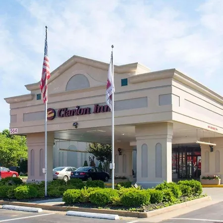 Clarion Inn-3