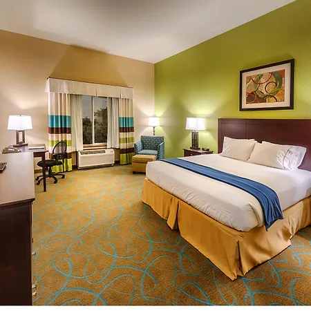Hampton Inn & Suites Red Bluff-2