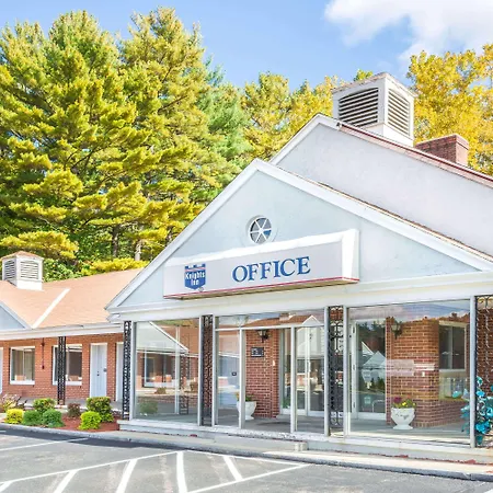 Knights Inn Lenox-2
