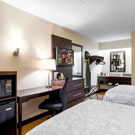 Red Roof Inn Plus+ West Springfield-2