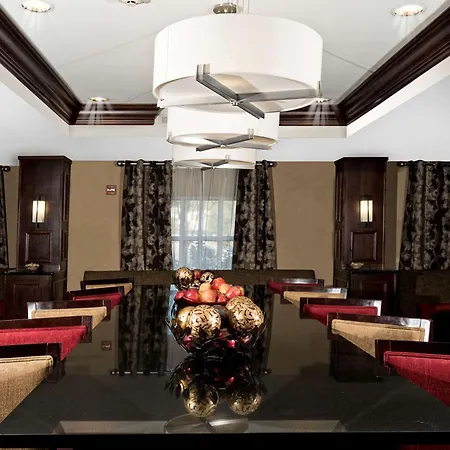 Hampton Inn Statesville-3