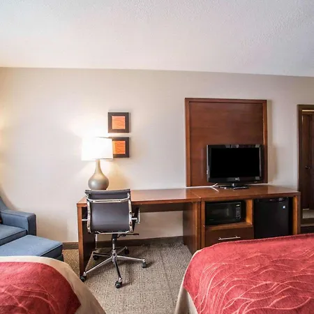 Quality Inn & Suites Boonville - Columbia-3