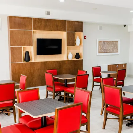 Holiday Inn Express Hotel & Suites Greenville By Ihg-2