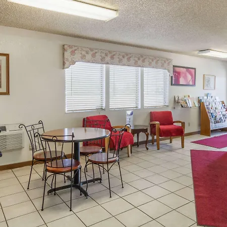 Motel 6 Brighton Co Denver Northeast-3