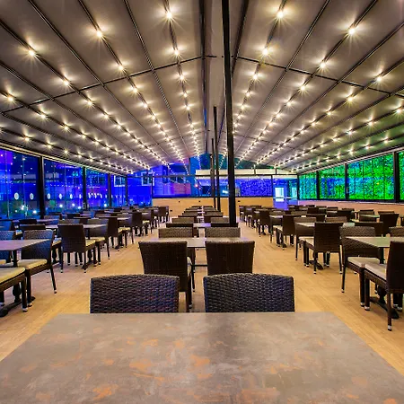 Royalisa Hotel-2