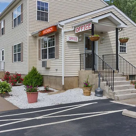 Rodeway Inn Milford - I-84-2