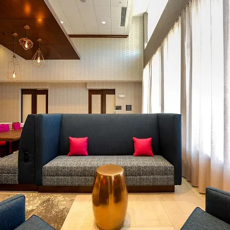 Hampton Inn & Suites Aurora South, Co-3