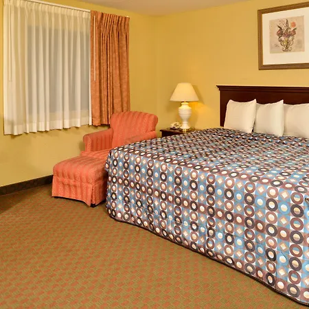 Americas Best Value Inn Starke-3
