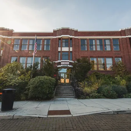 Mcmenamins Anderson School-3