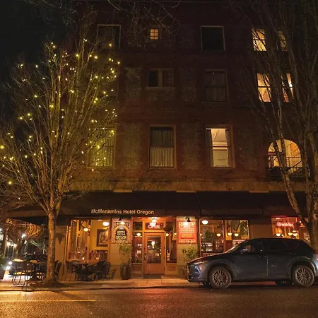 Mcmenamins Hotel Oregon-2