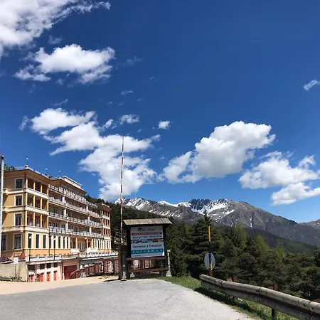 Pràcatinat Hotel&Restaurant-2