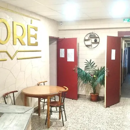 Hôtel Doré-2