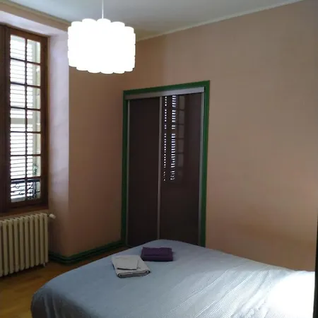 Jaubertie Guesthouse-2