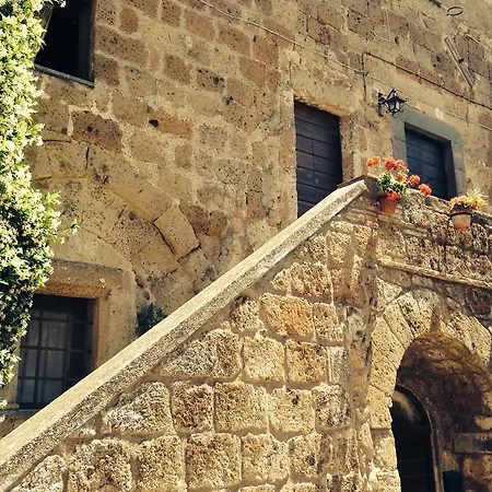 Civita B&B-2