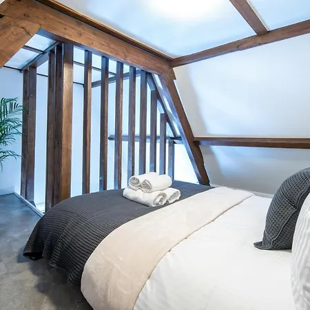 Family Penthouse 7-Minutes From Rotterdam Central Newly Build Top Floor Terrace R5-2