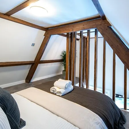 Family Penthouse 7-Minutes From Rotterdam Central Newly Build Top Floor Terrace R5-3