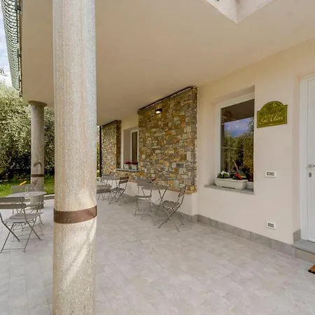 Gli Ulivi Rooms And Breakfast-2