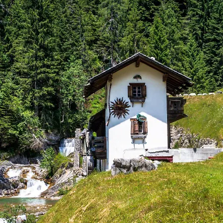 Maison Boutique Fior D'Alpe-3