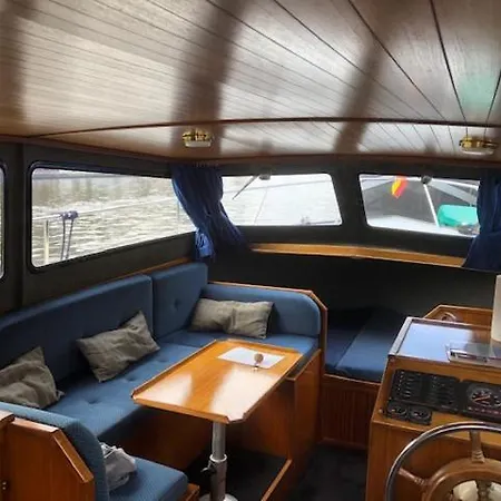 Amsterdam Boat&Breakfast-2