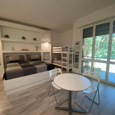 Bed&breakfast BBqueen Sandonato Policlinico-3