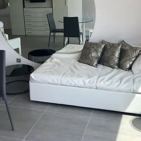 Le Nautilia Residence De Luxe "Reservee Aux Couples"-2