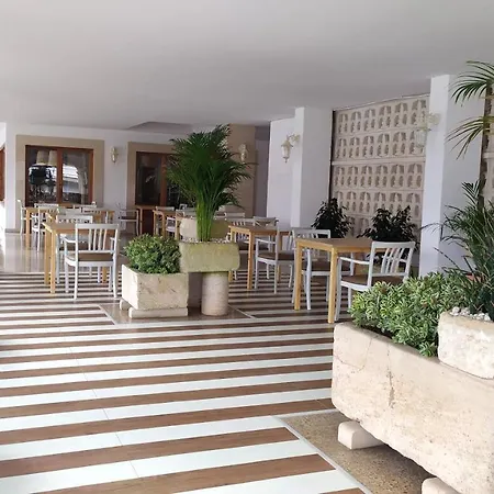 Hotel Nou Can Guillem-3
